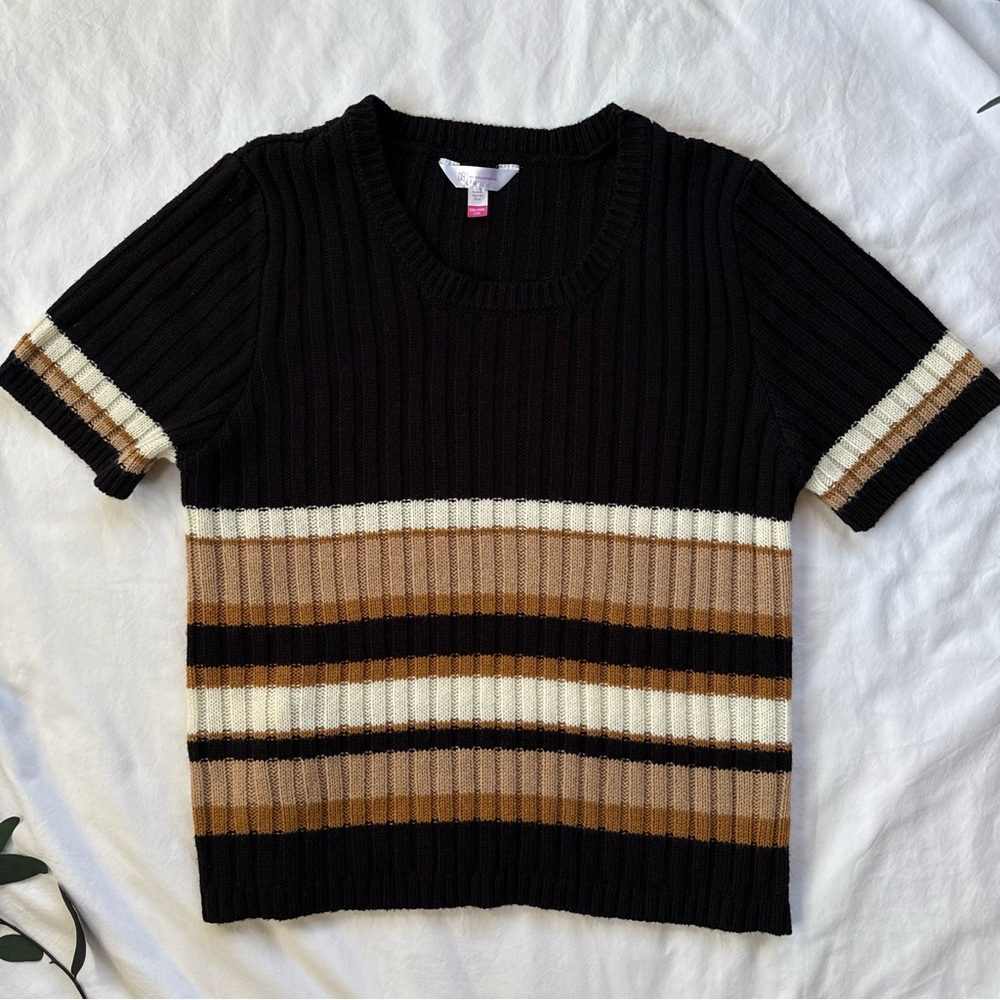 No Boundaries Y2K Black Brown Tan White Stripe Short Sleeve Sweater Top Blouse